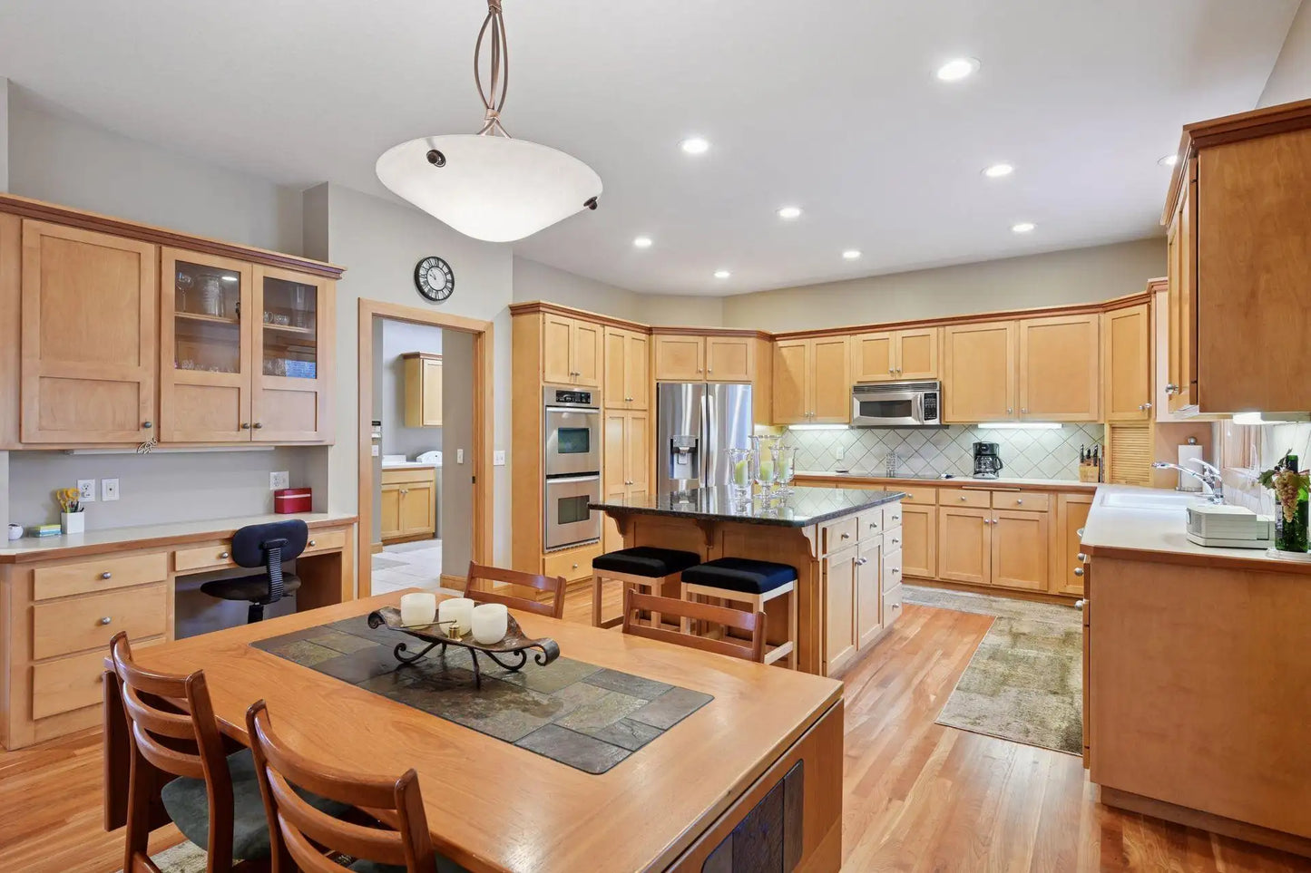 3670 Yuma Lane, Plymouth, MN 55446