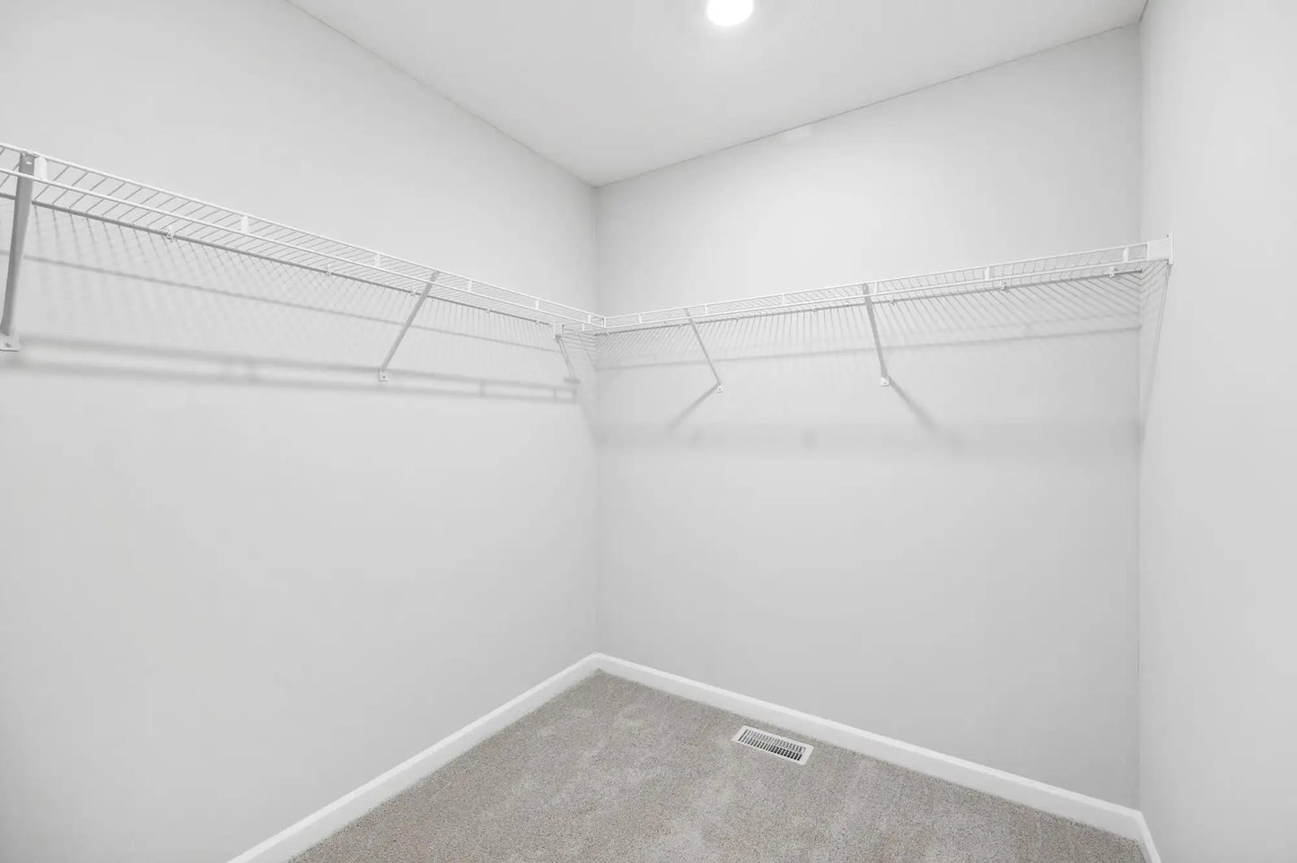 10294 Birchwood Circle, Victoria, MN 55318