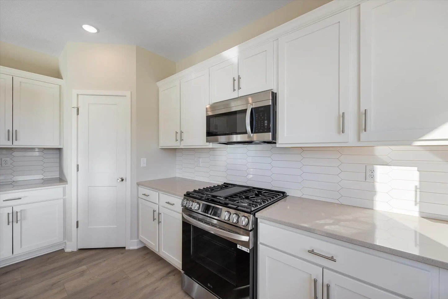 15627 Aquila Avenue, Savage, MN 55378
