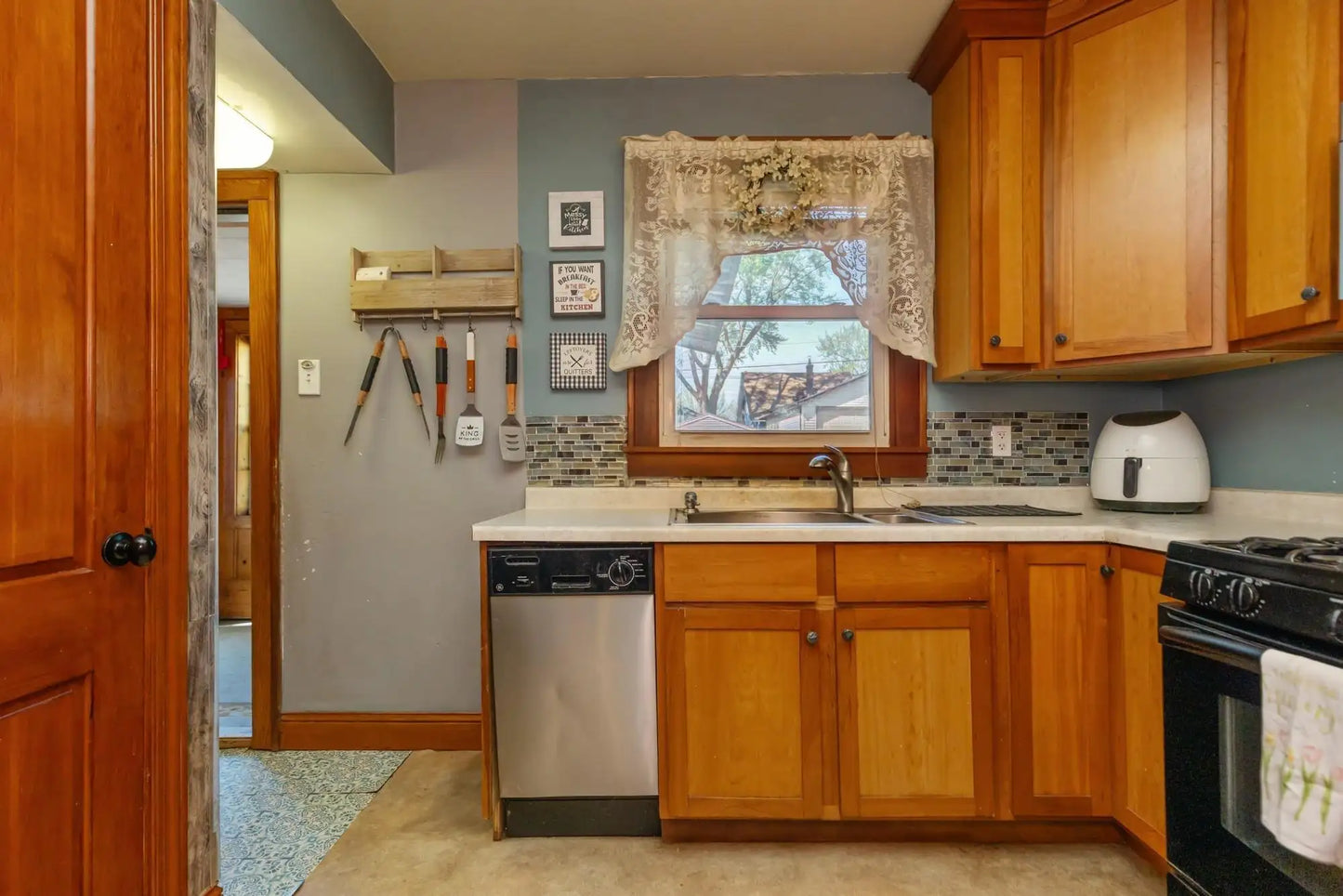 1821 Case Avenue, Saint Paul, MN 55119