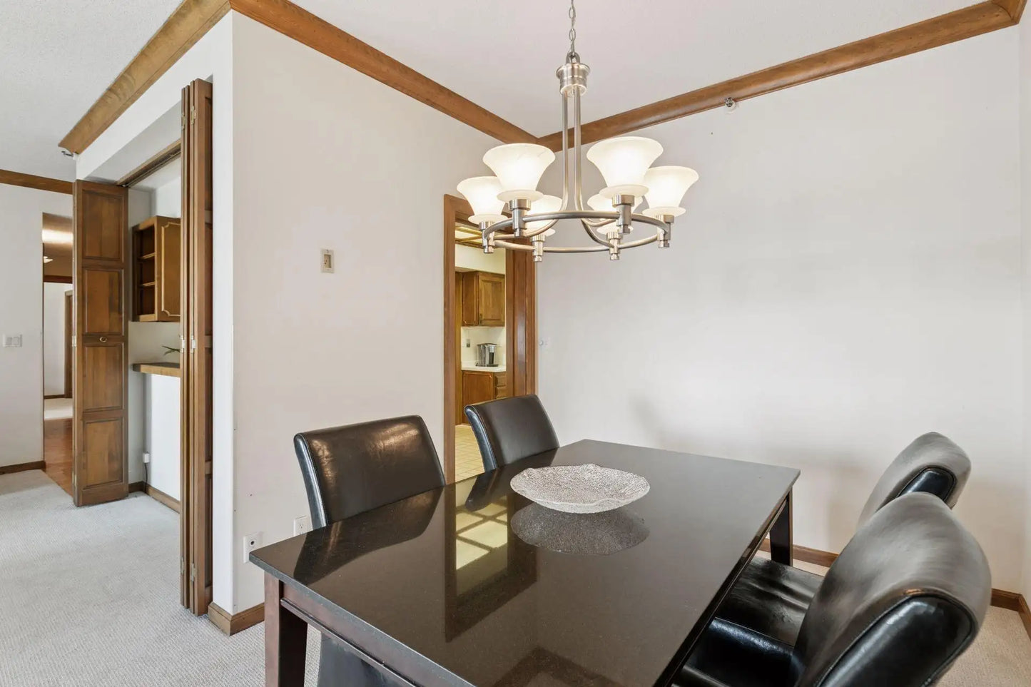 1235 Yale Place, Minneapolis, MN 55403
