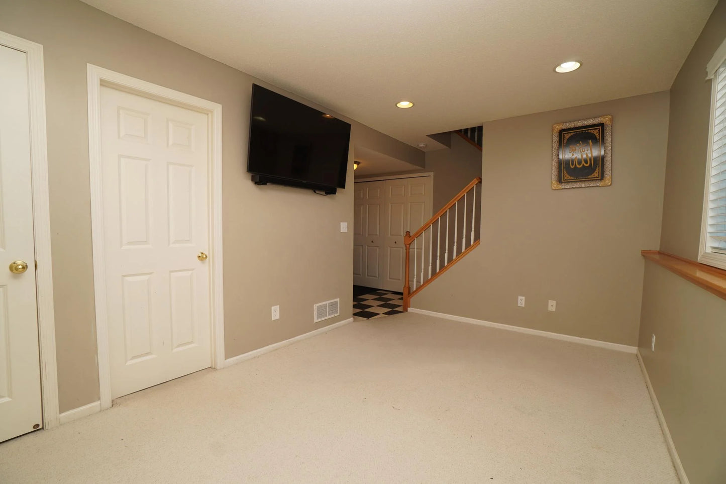 1643 Crossings Boulevard, Shakopee, MN 55379