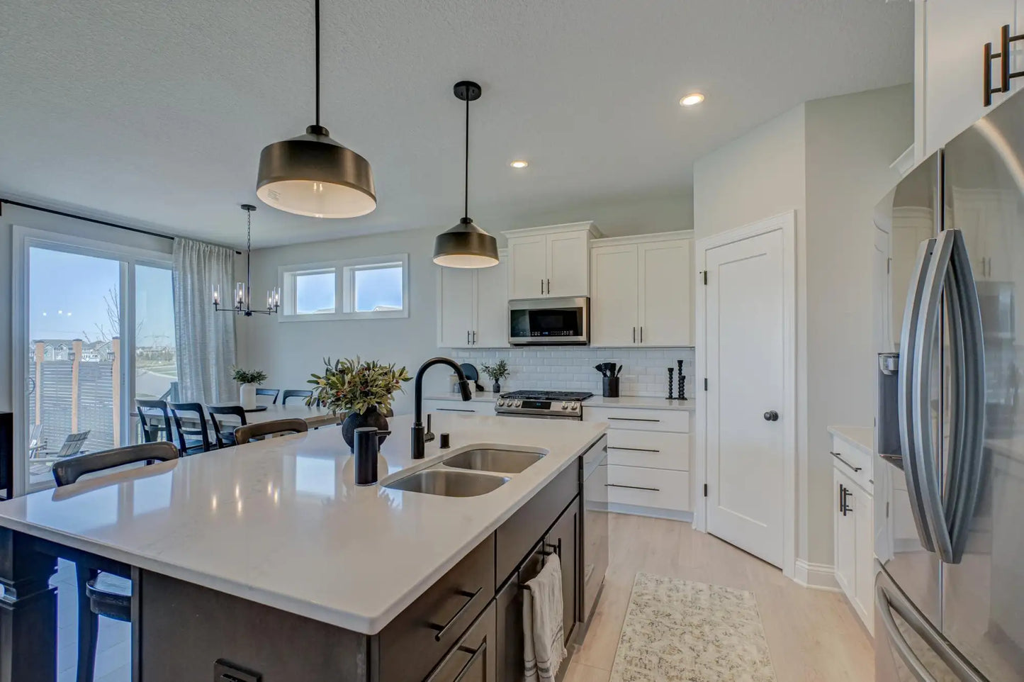 4860 Briarcroft Lane, Woodbury, MN 55129