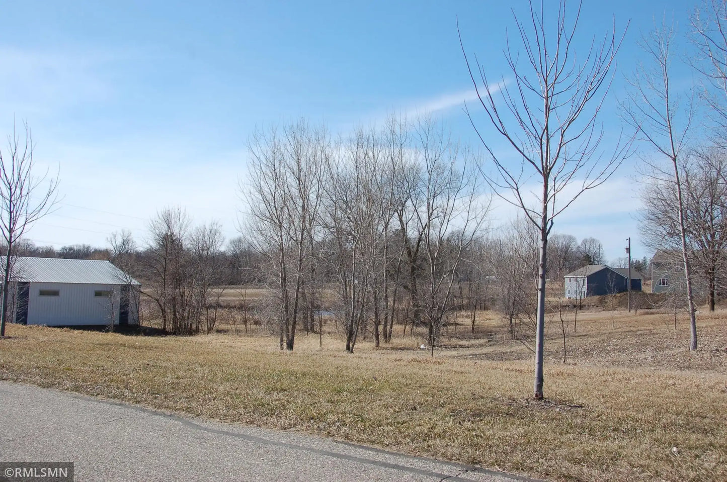 990 Bur Oak Lane, Watertown, MN 55388