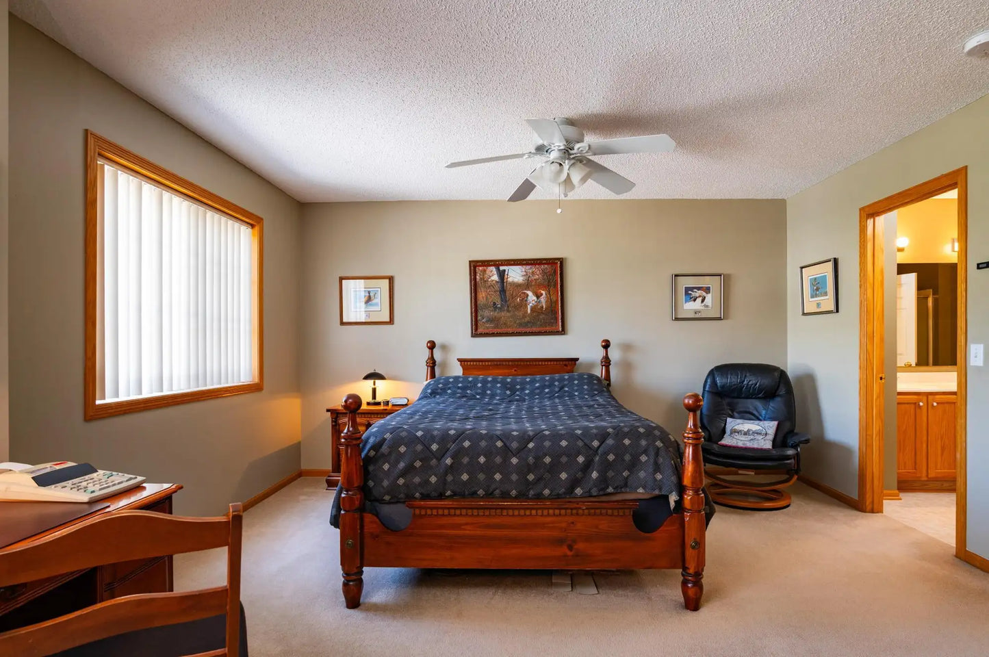 8690 Quarry Ridge Lane, Woodbury, MN 55125
