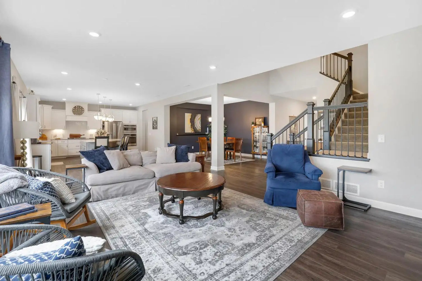 13404 Avila Avenue, Rosemount, MN 55068
