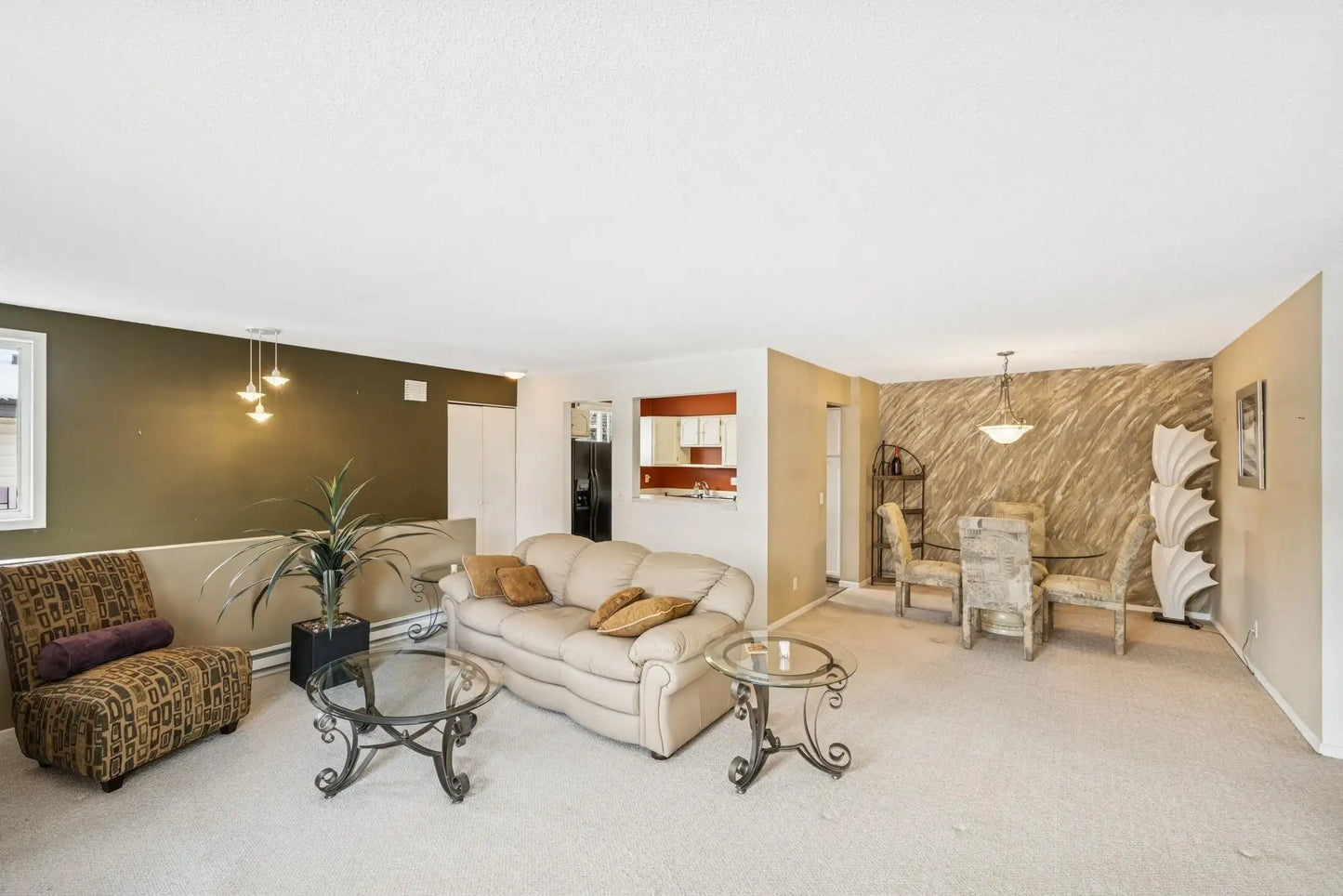 340 Ford Road, Saint Louis Park, MN 55426