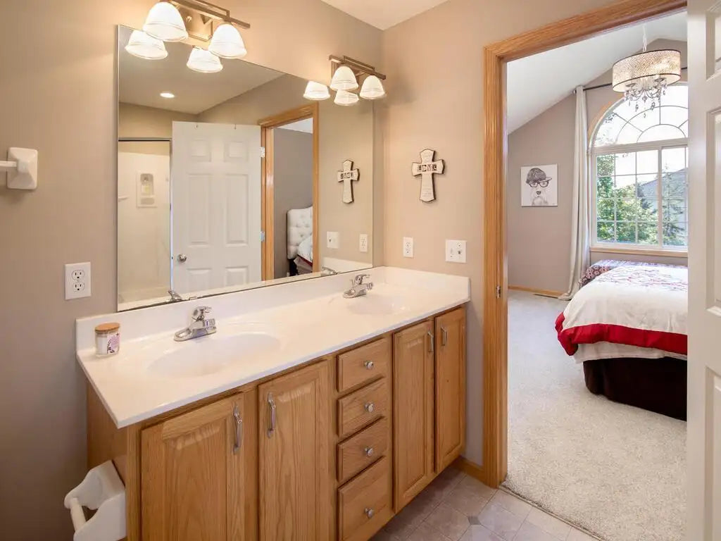 3563 Fox Tail Trail, Prior Lake, MN 55372