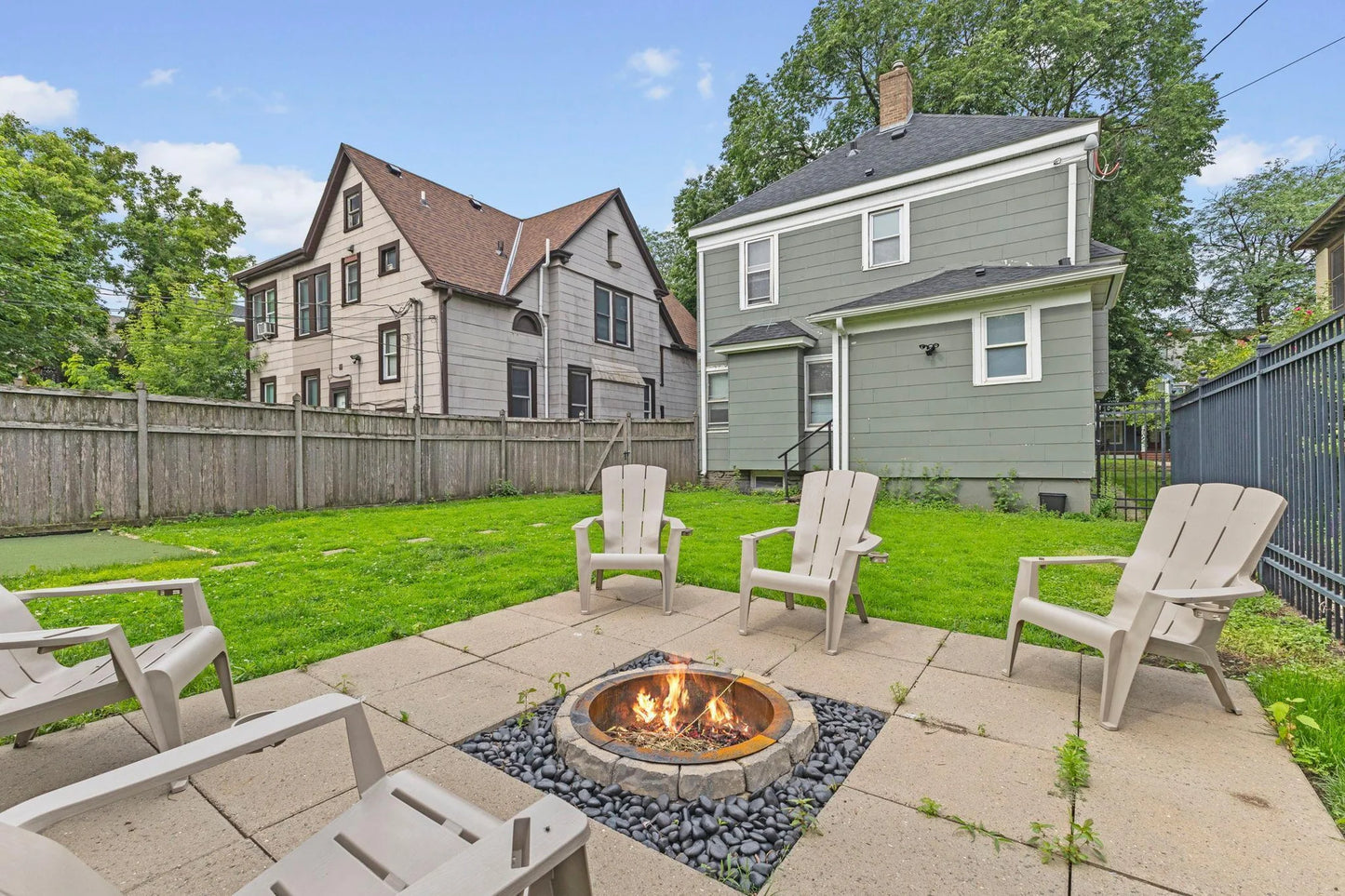 2707 Fremont Avenue, Minneapolis, MN 55408