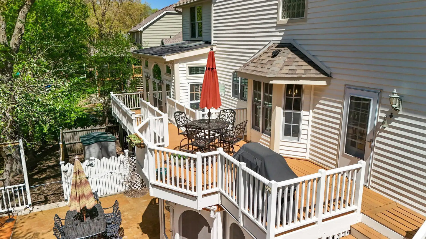 12581 Dover Drive, Apple Valley, MN 55124
