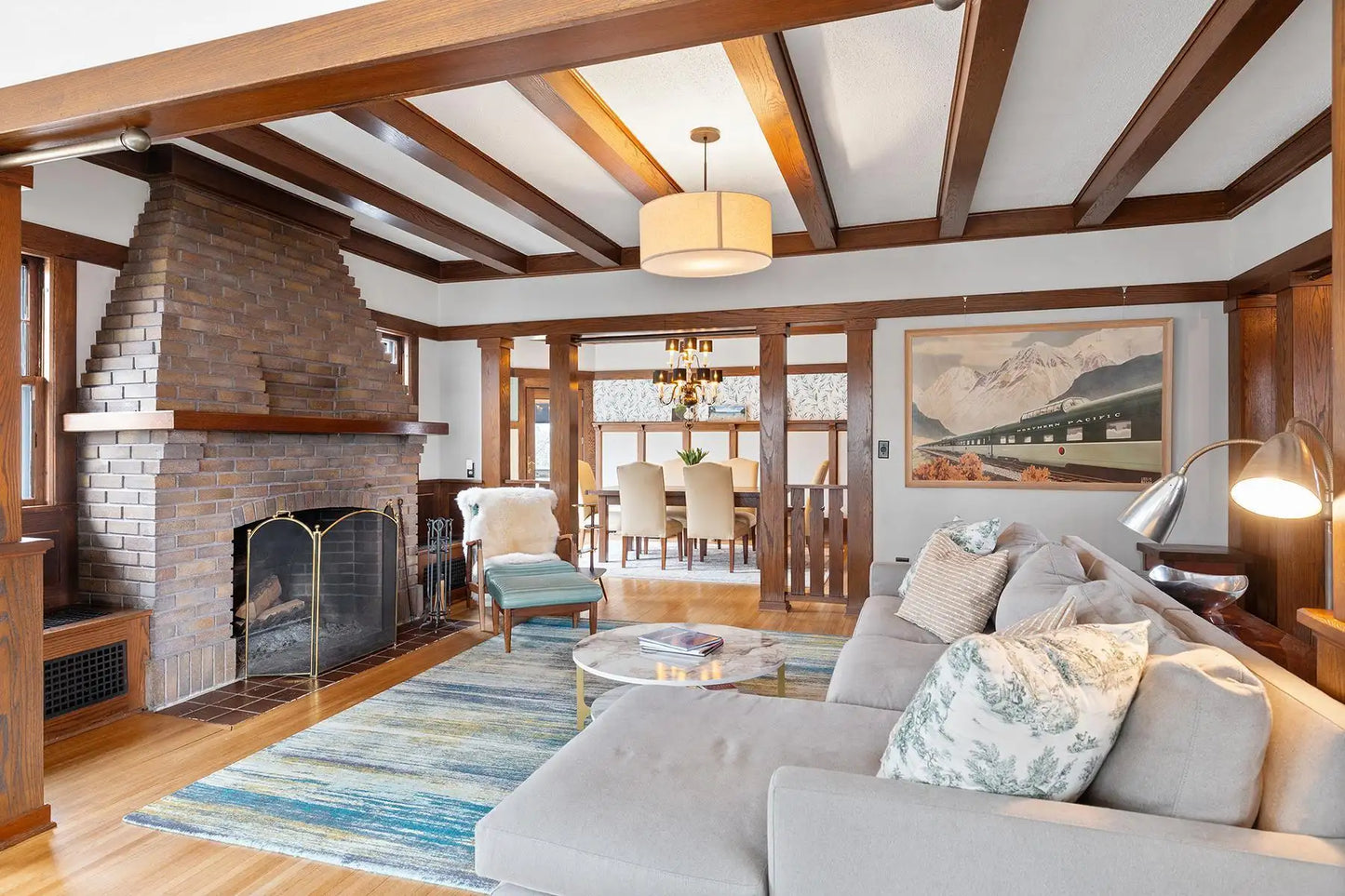 201 2nd Street, Excelsior, MN 55331