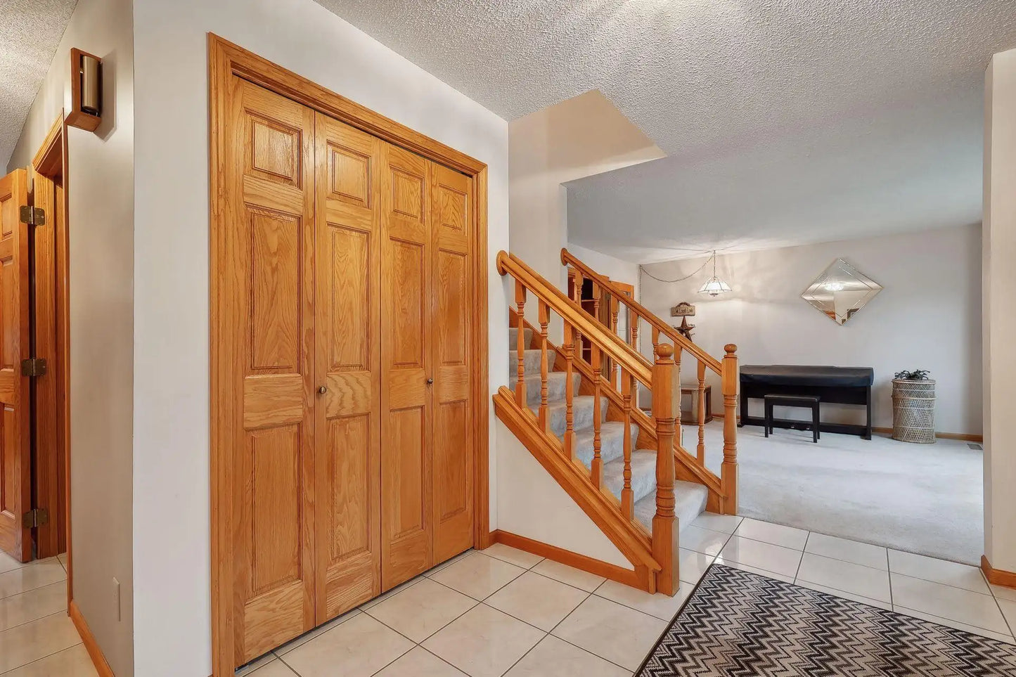 8347 Zanzibar Court, Maple Grove, MN 55311