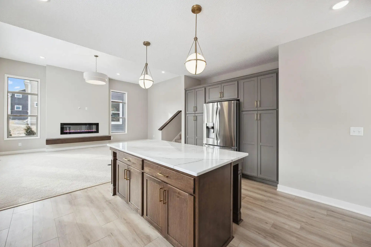 2015 Brookview Street, Shakopee, MN 55379