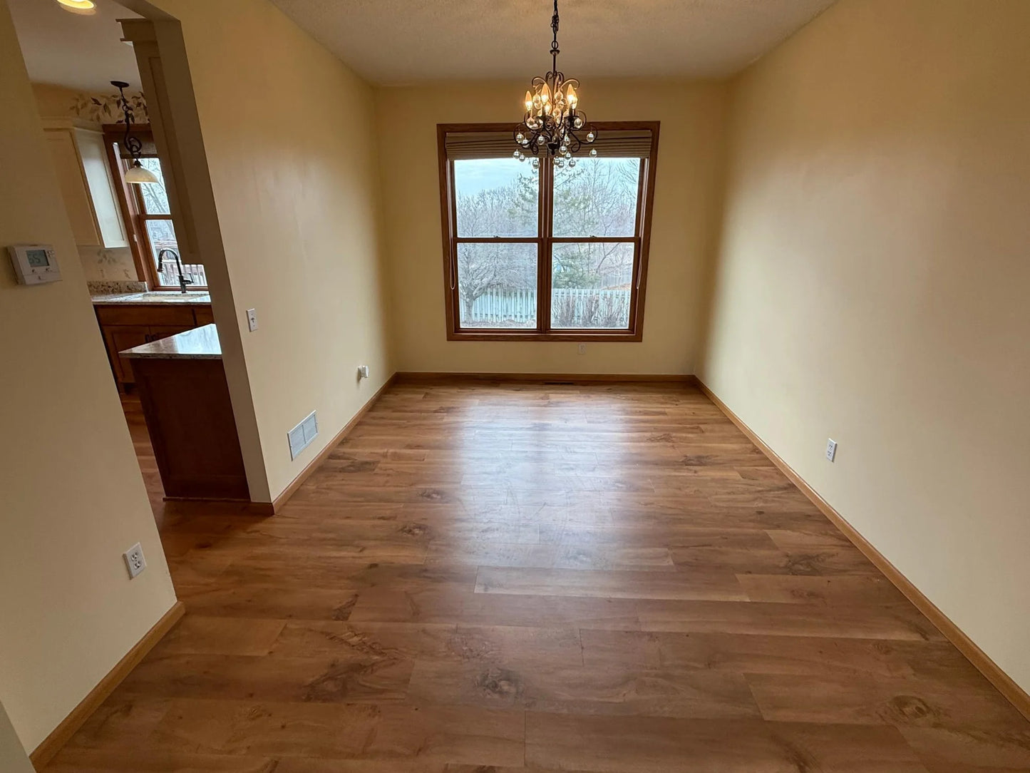 937 Briar Glen Lane, Woodbury, MN 55129