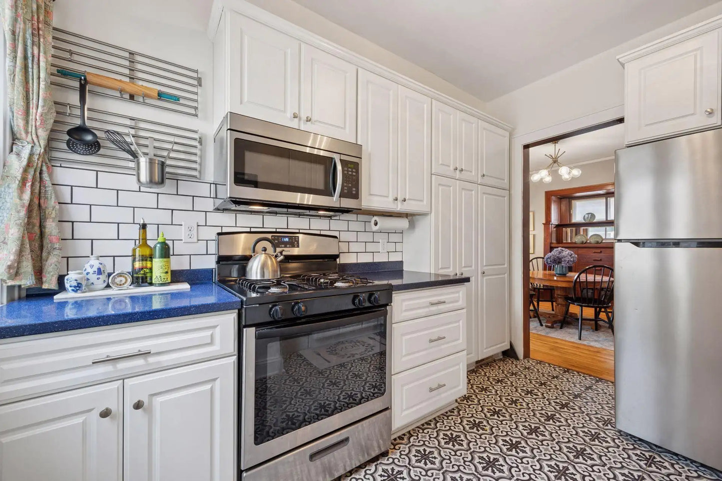 807 Hamline Avenue, Saint Paul, MN 55104