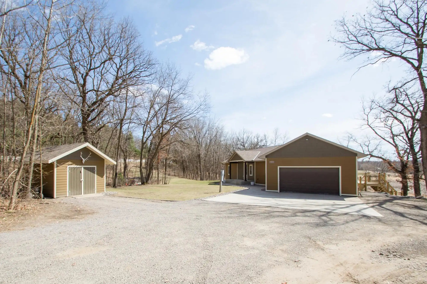 8259 Barton Avenue, Buffalo, MN 55313
