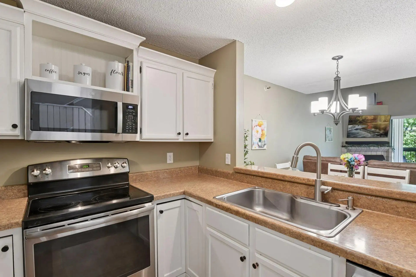 7618 York Avenue, Edina, MN 55435