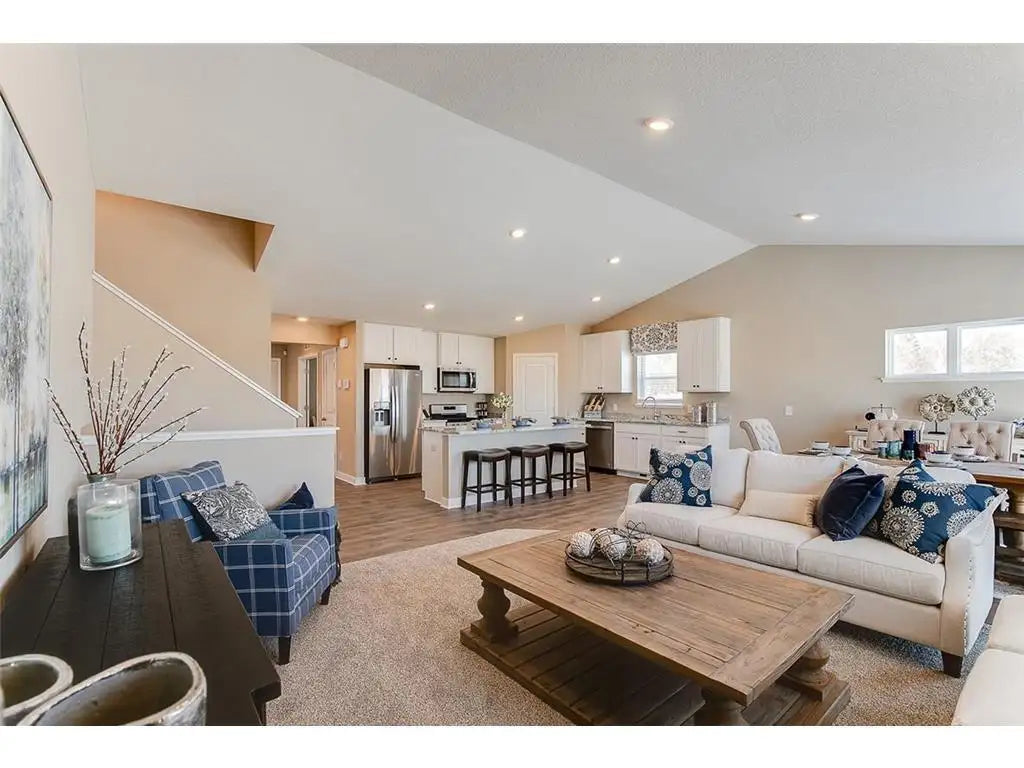 5179 Mustang Court, Woodbury, MN 55129