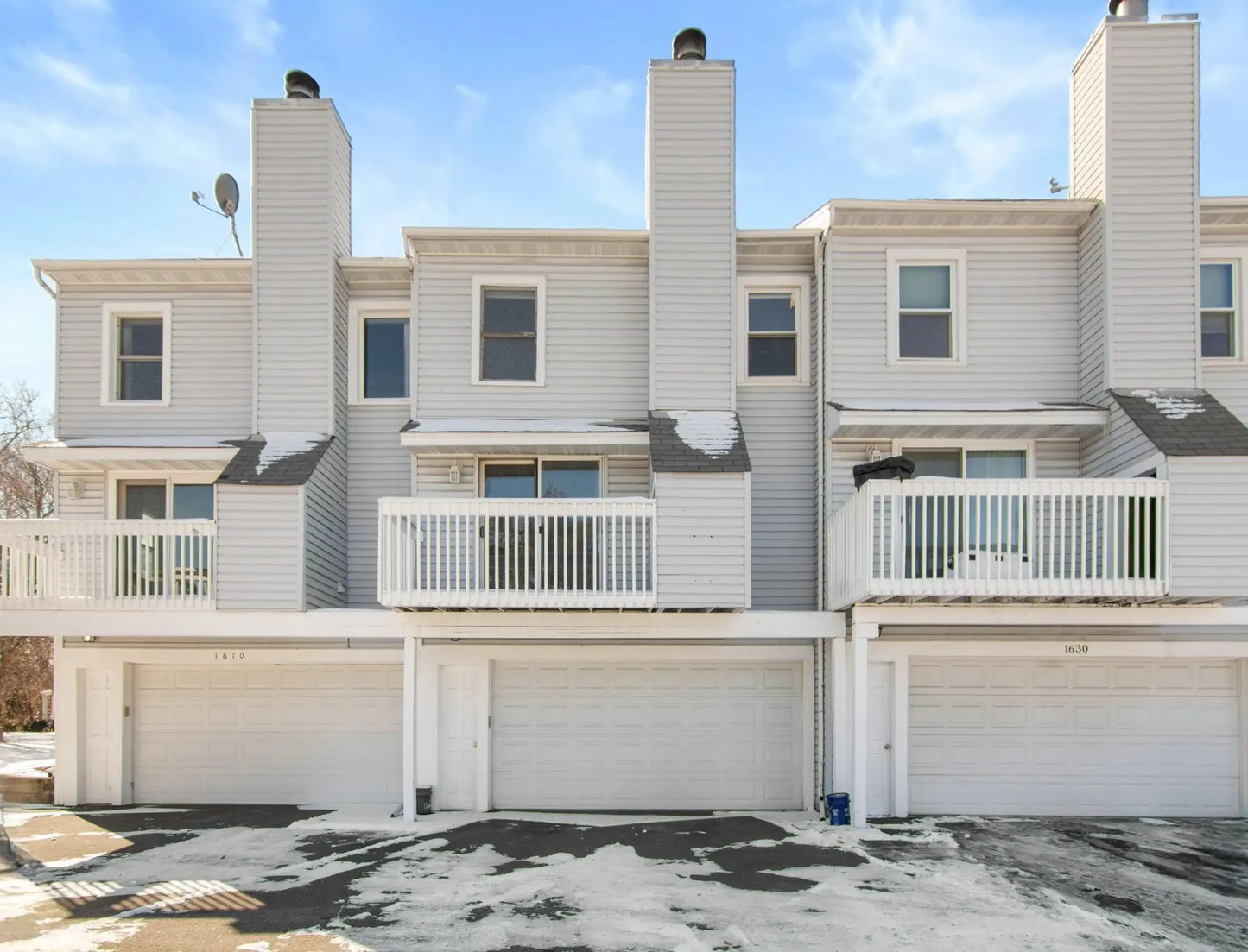 1620 Merrimac Lane, Plymouth, MN 55447