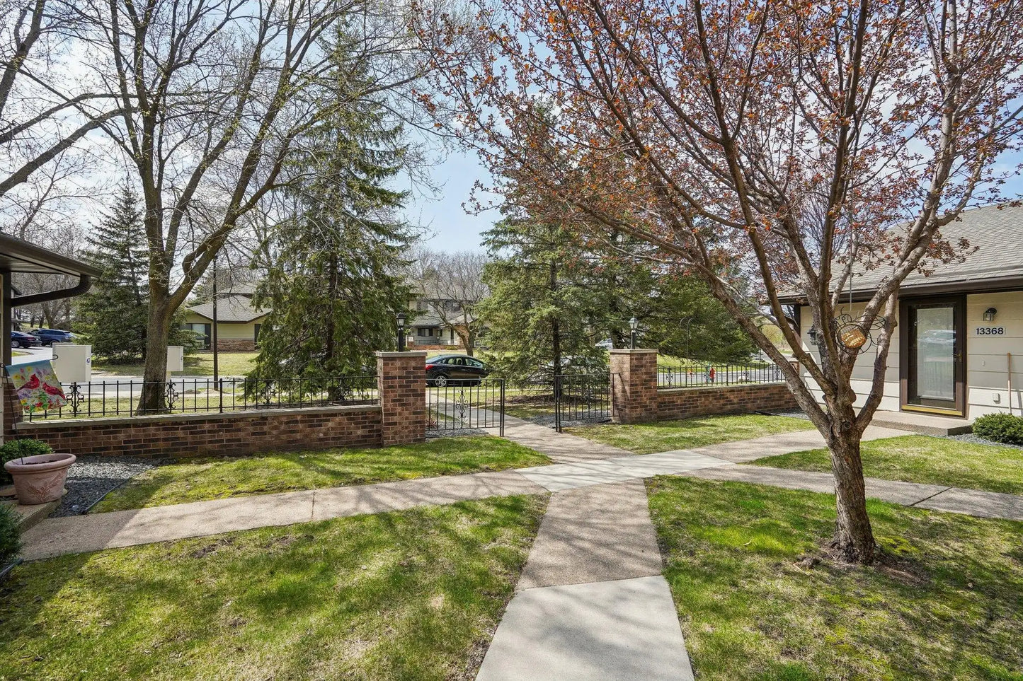 13352 Zenith Lane, Eden Prairie, MN 55346