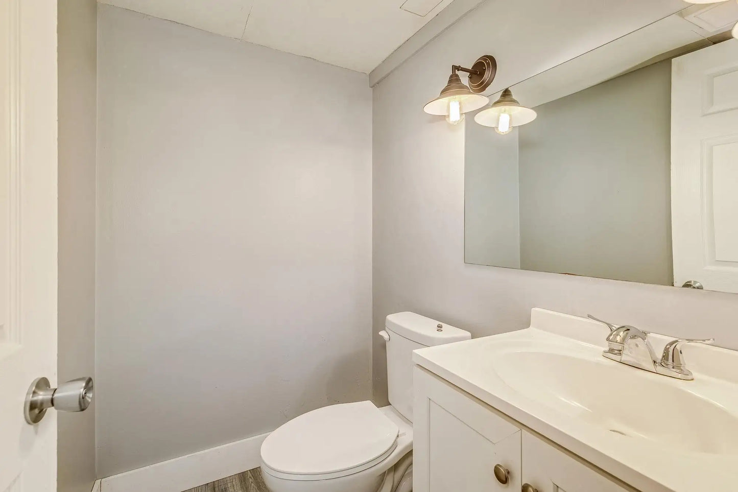 8033 Grafton Avenue, Cottage Grove, MN 55016