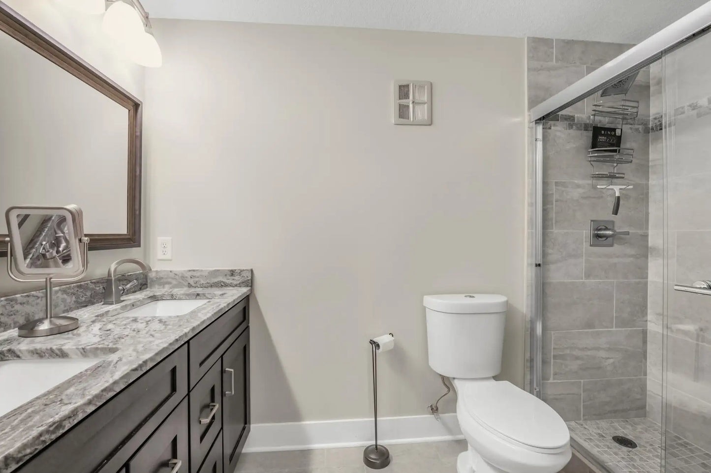 10401 Cedar Lake Road, Minnetonka, MN 55305
