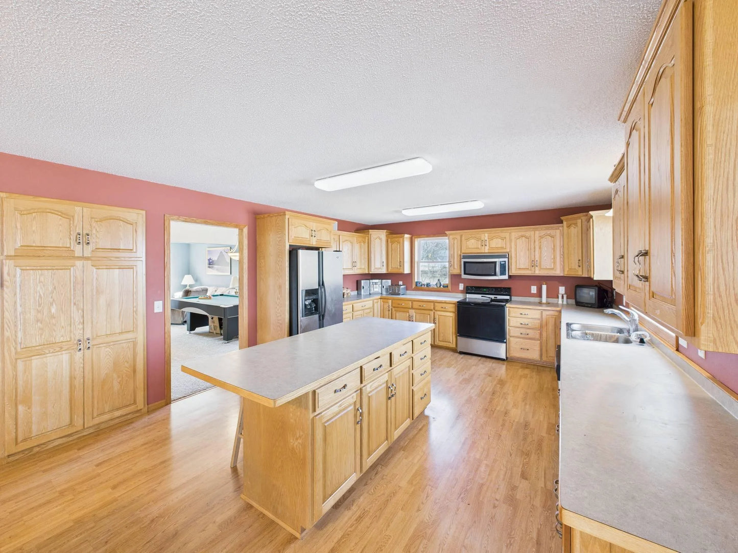 814 3rd Avenue, Saint Joseph, MN 56374