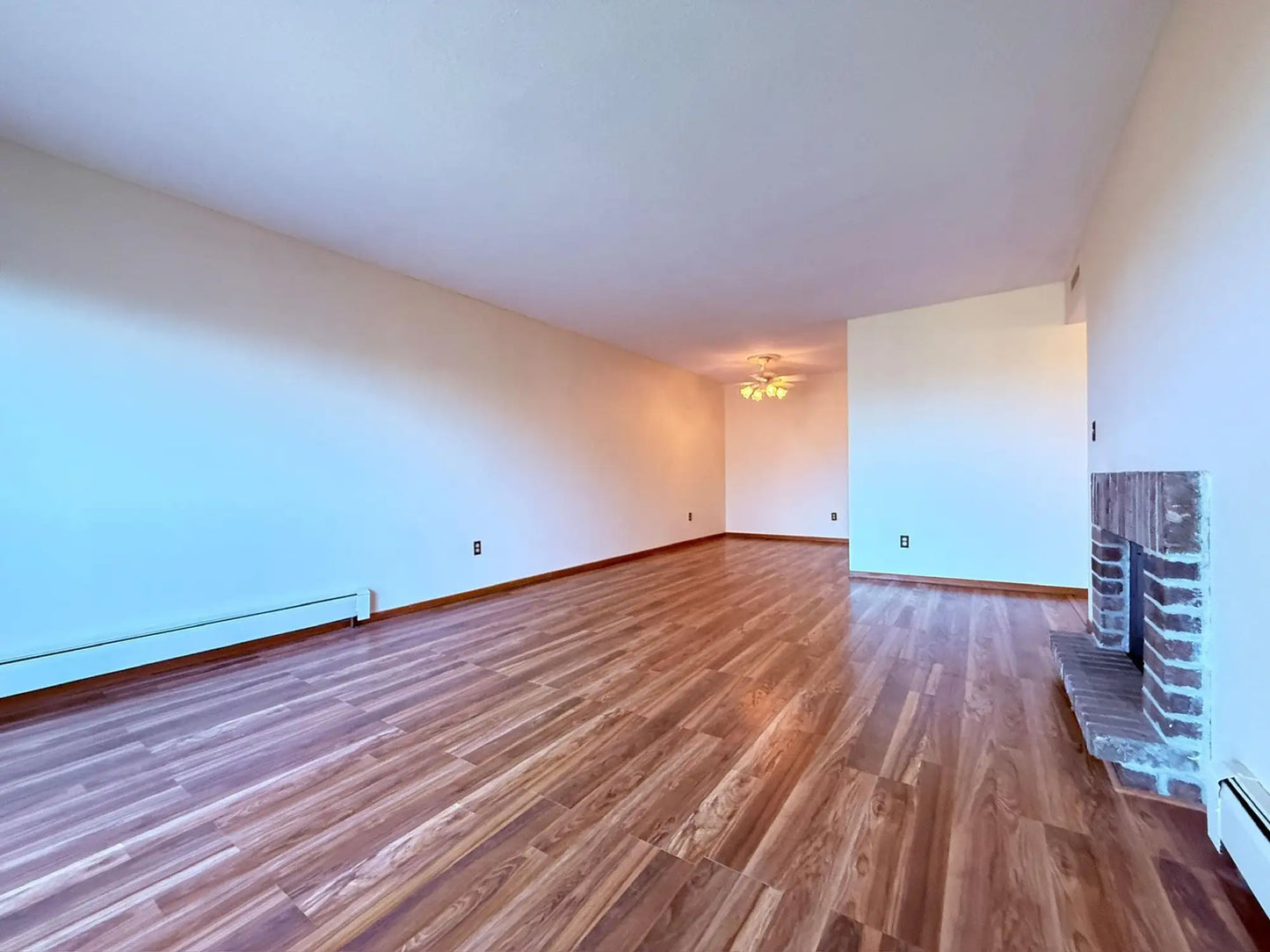 2220 Midland Grove Road, Roseville, MN 55113
