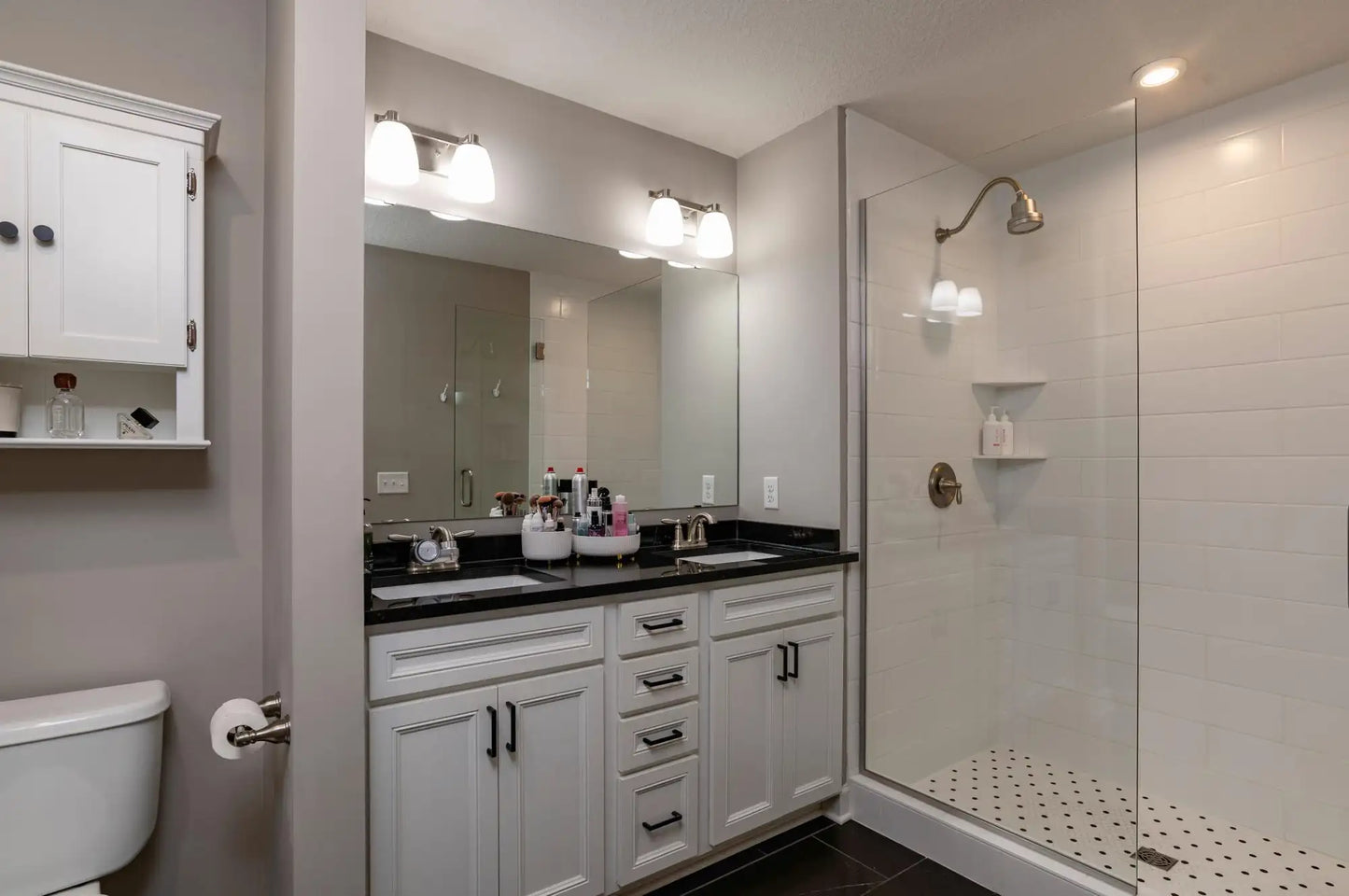 6967 Archer Court, Inver Grove Heights, MN 55077
