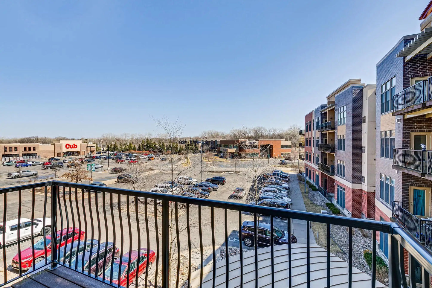 150 Travelers Trail, Burnsville, MN 55337