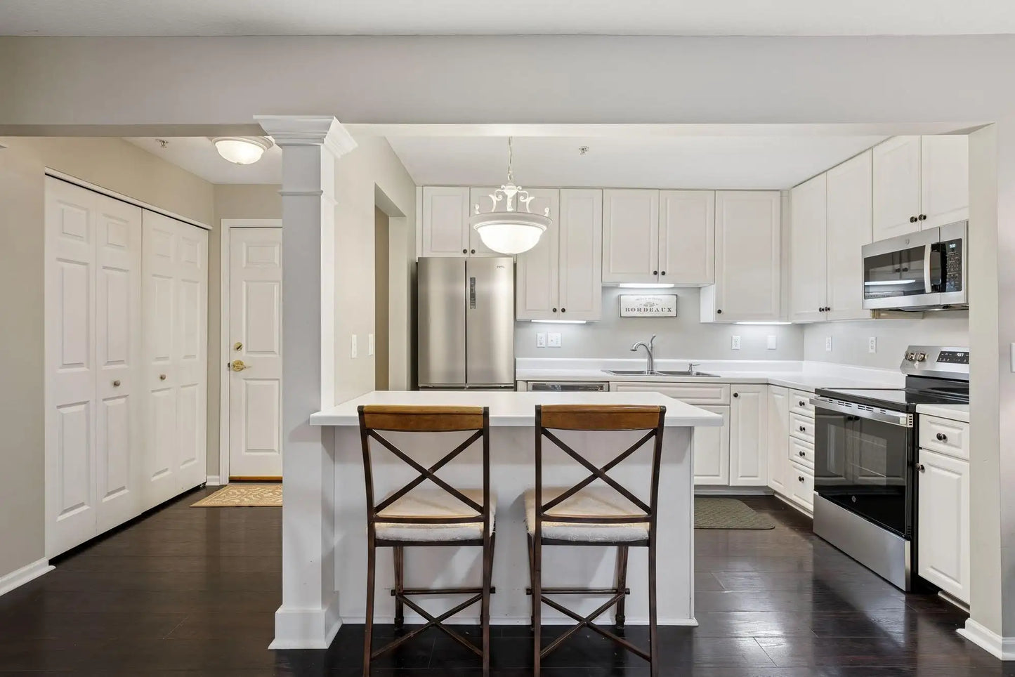 1350 Douglas Drive, Golden Valley, MN 55422