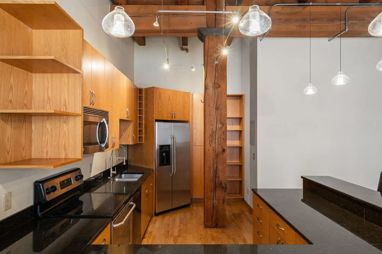 400 1st Street, Minneapolis, MN 55401
