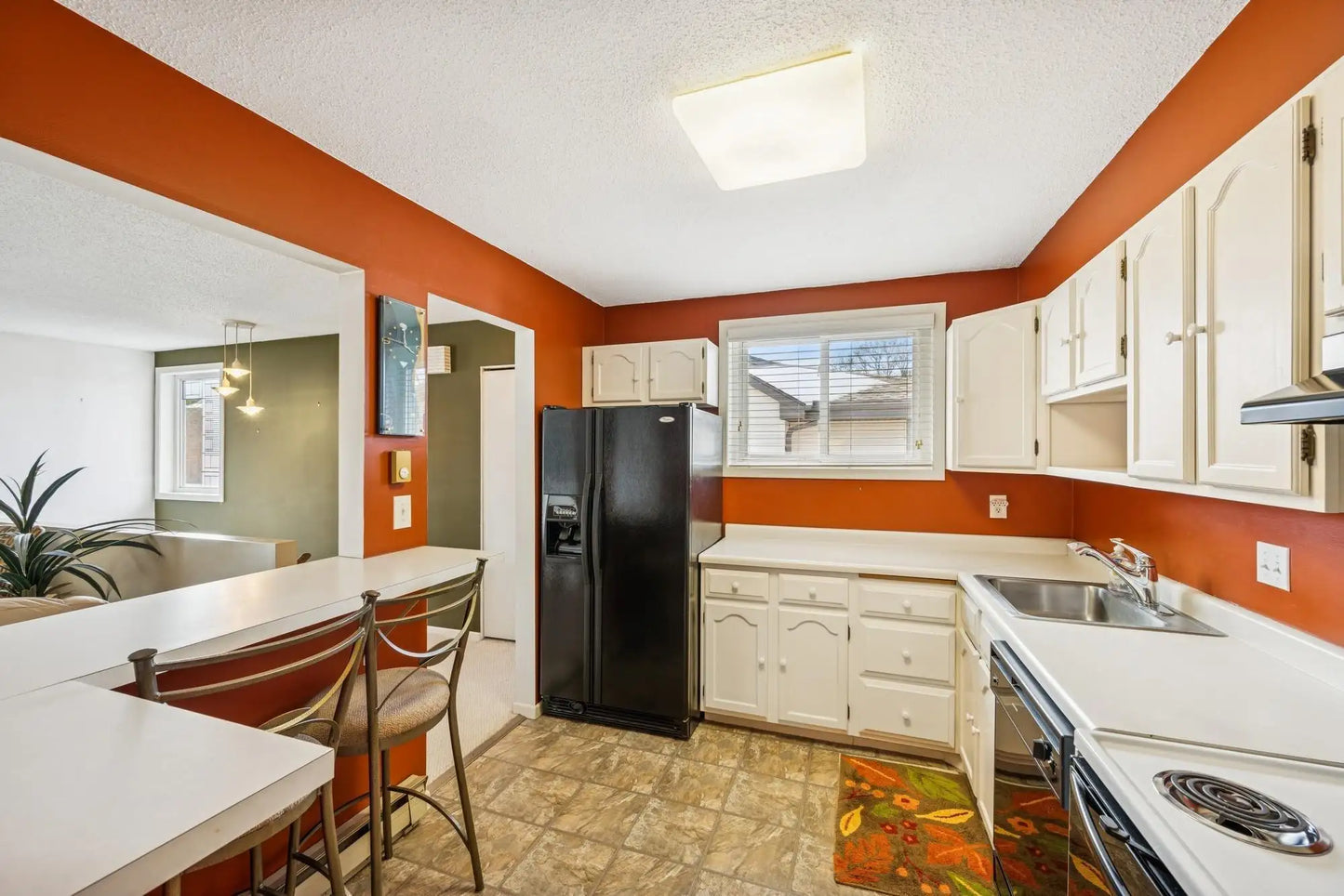 340 Ford Road, Saint Louis Park, MN 55426