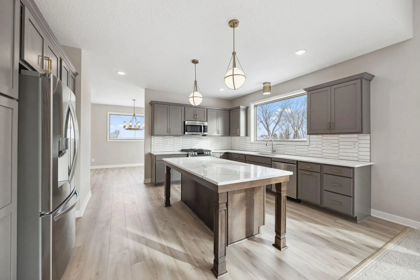 2015 Brookview Street, Shakopee, MN 55379