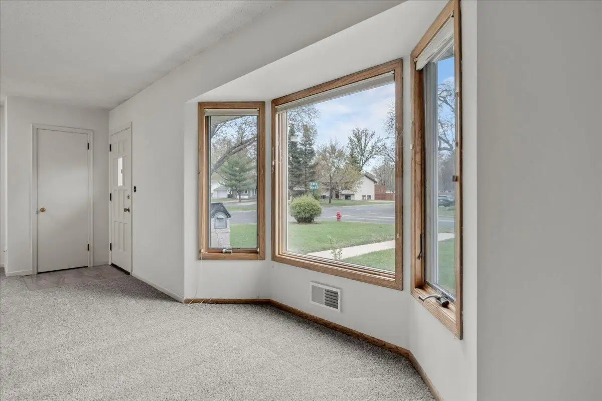 8800 Chicago Avenue, Bloomington, MN 55420