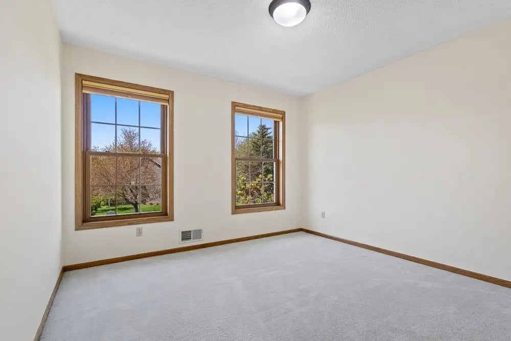 3662 Wescott Hills Drive, Eagan, MN 55123