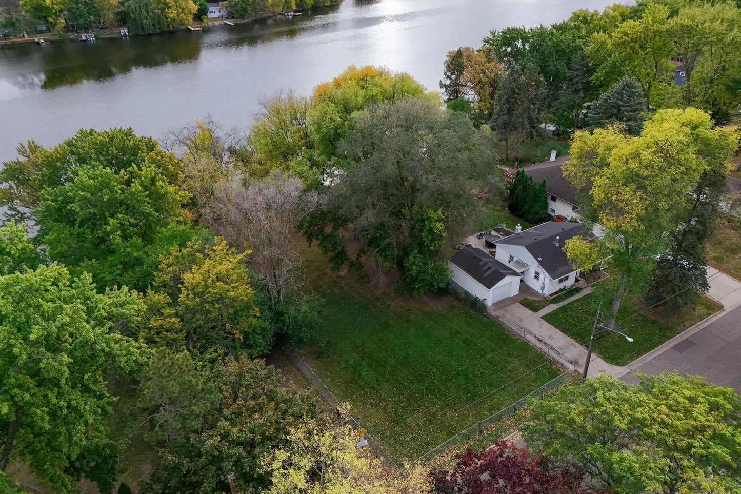 503 Gentry Avenue, Oakdale, MN 55128