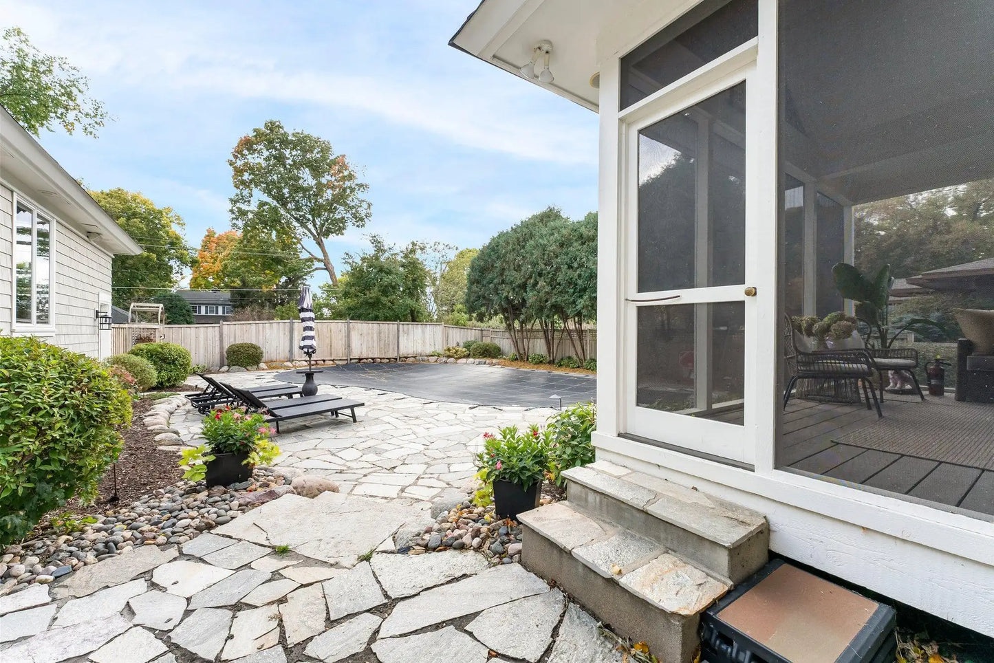 2625 Woodbridge Road, Minnetonka Beach, MN 55391