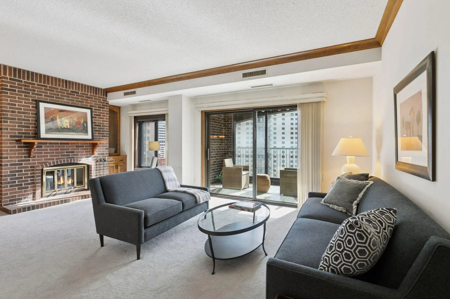 1235 Yale Place, Minneapolis, MN 55403