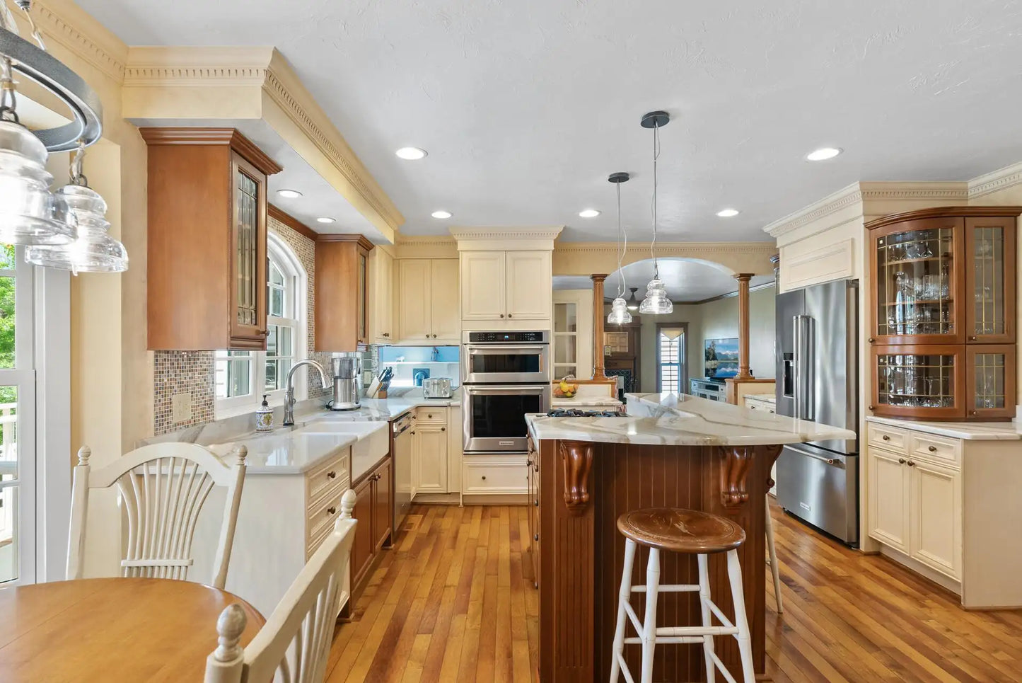 12581 Dover Drive, Apple Valley, MN 55124
