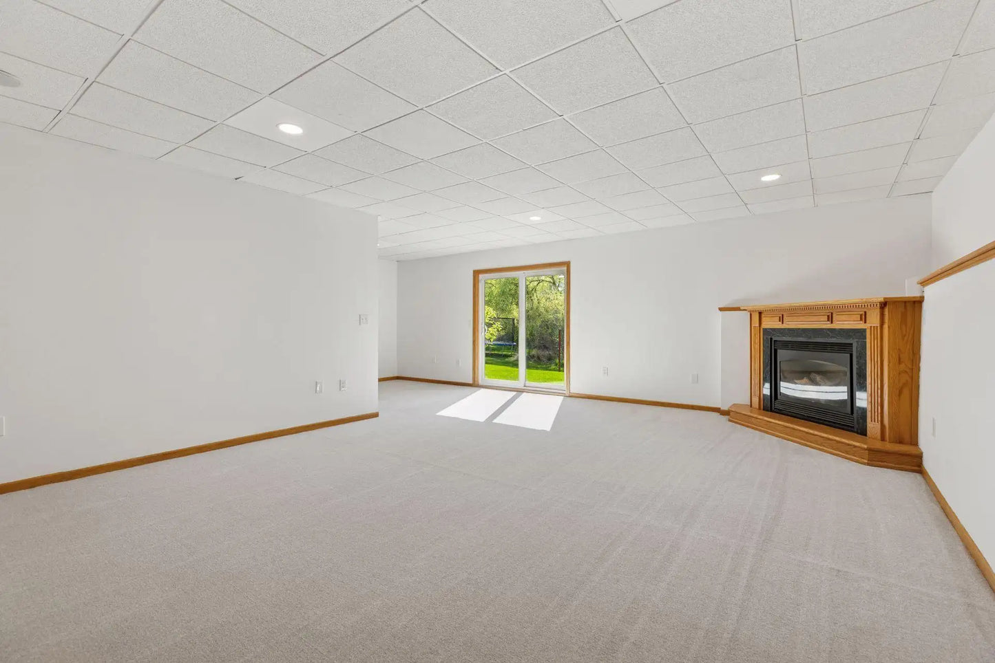 5715 Yucca Lane, Plymouth, MN 55446