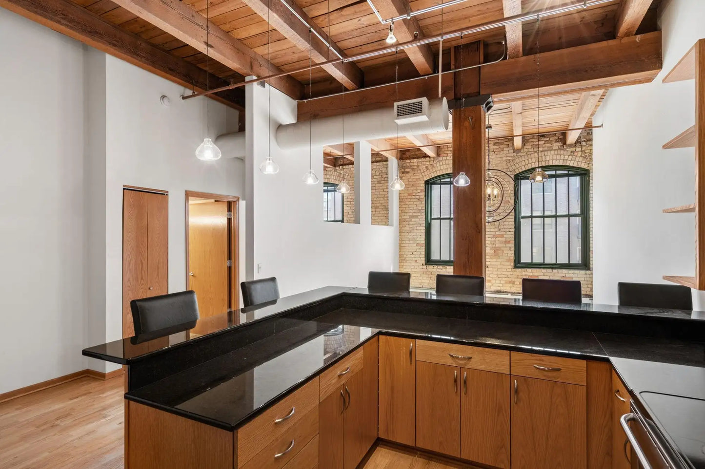 400 1st Street, Minneapolis, MN 55401