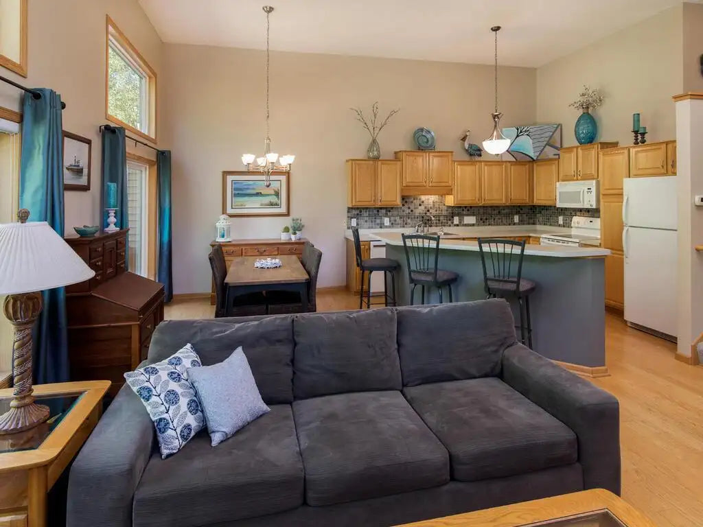 3563 Fox Tail Trail, Prior Lake, MN 55372