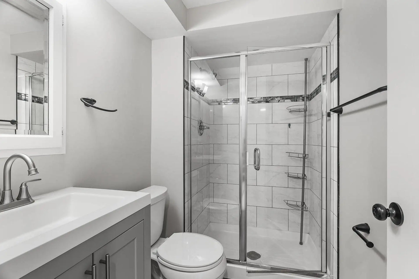 255 Hallam Curve, Mahtomedi, MN 55115