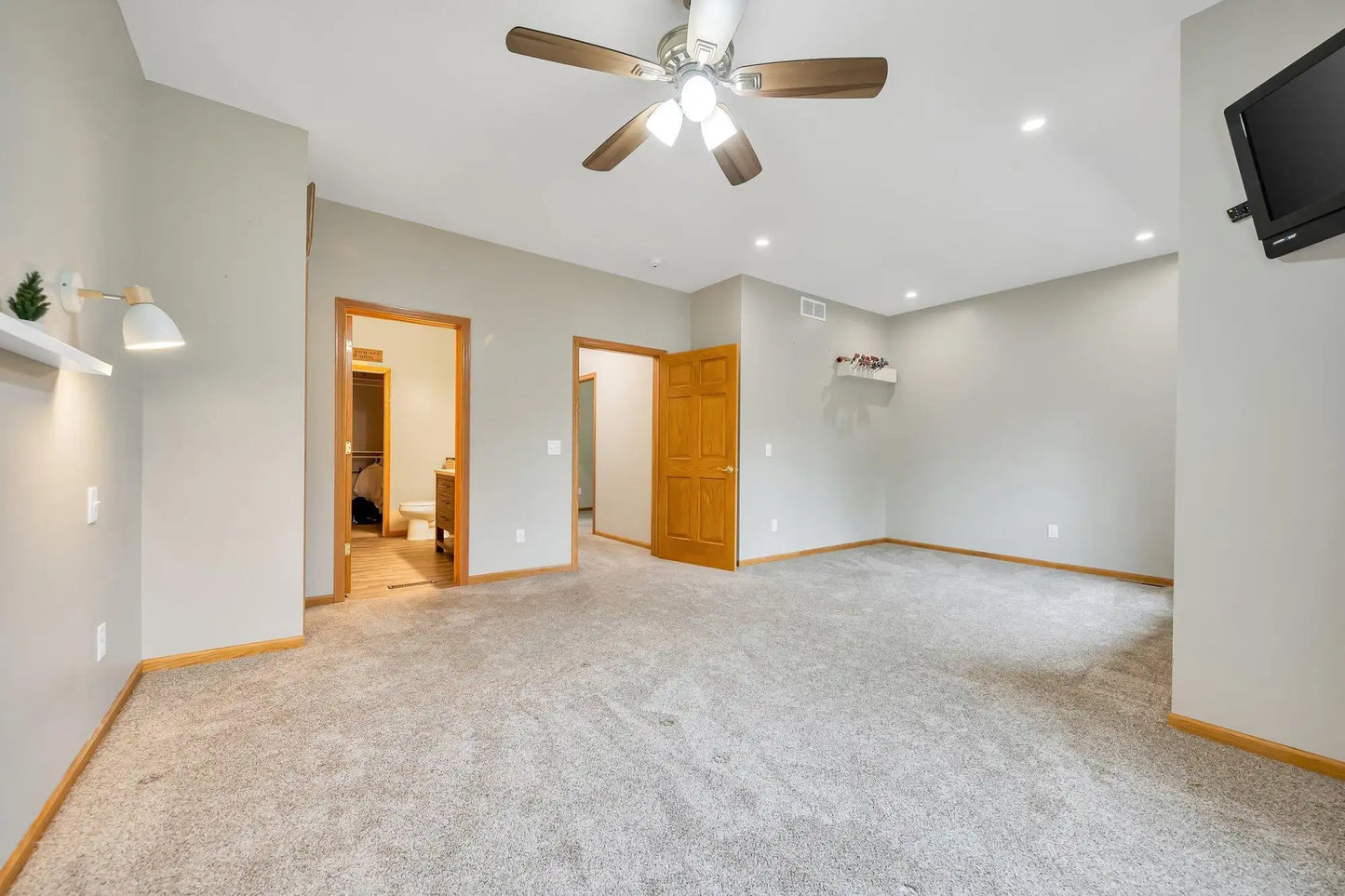27168 Bayshore Drive, Stanford Twp, MN 55040