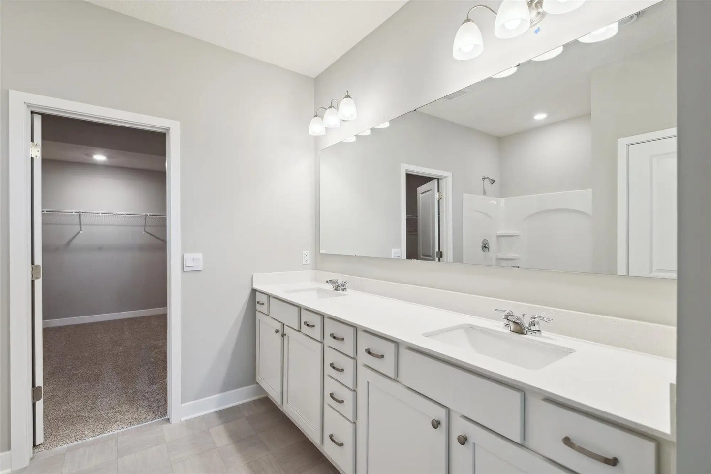 10718 Bent Pine Lane, Woodbury, MN 55129