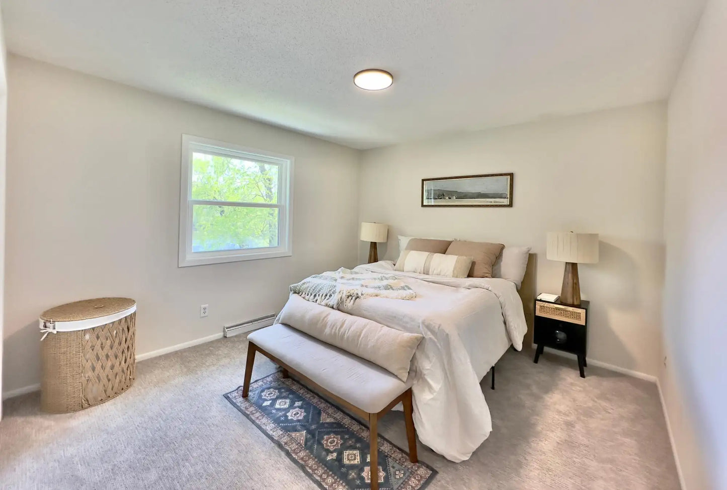 192 Transit Avenue, Roseville, MN 55113