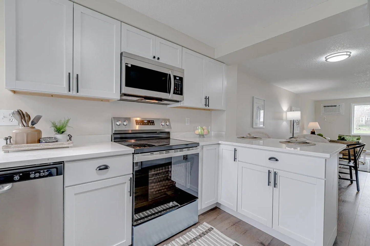 716 9th Avenue, Hopkins, MN 55343