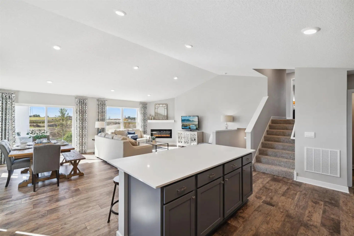 1650 Denali Drive, Shakopee, MN 55379
