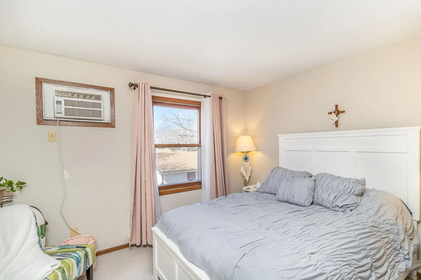 911 Marion Street, Saint Paul, MN 55117